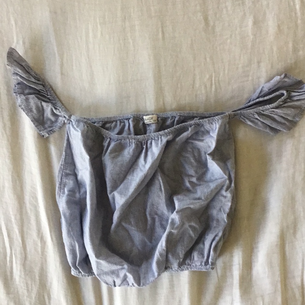 Brandy Melville off the shoulder crop top o/s
